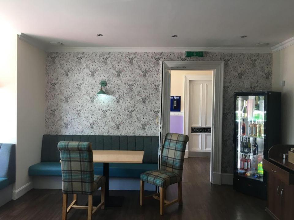 Oyo Douglas Hotel Kilmarnock Eksteriør bilde