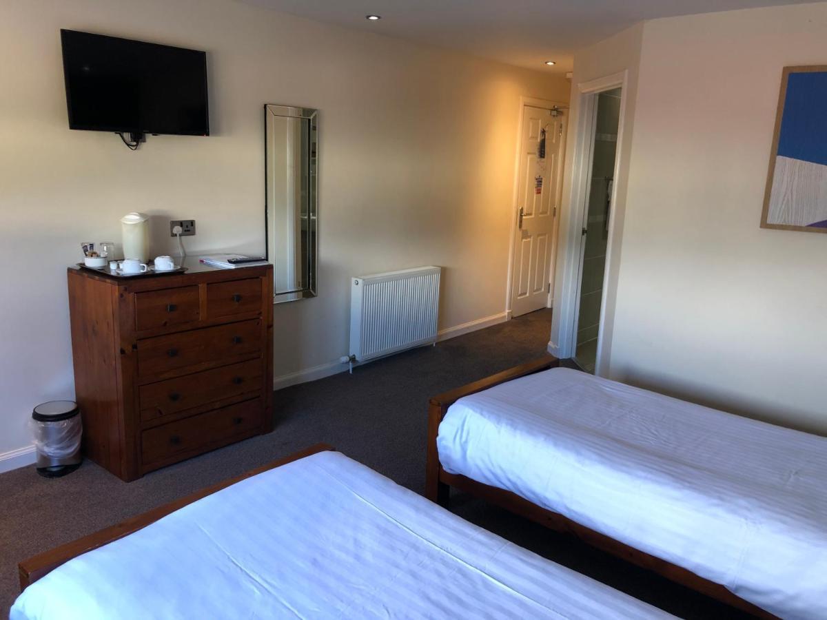 Oyo Douglas Hotel Kilmarnock Eksteriør bilde
