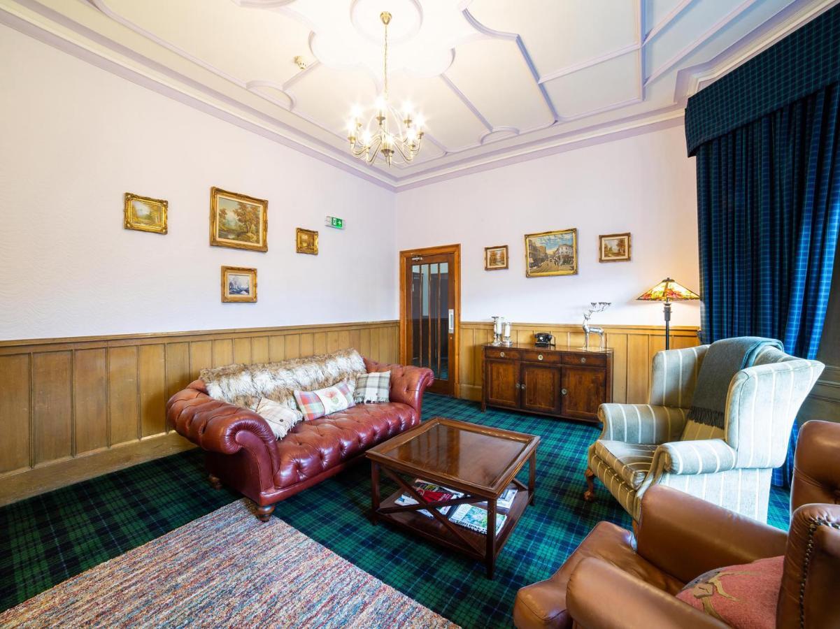 Oyo Douglas Hotel Kilmarnock Eksteriør bilde