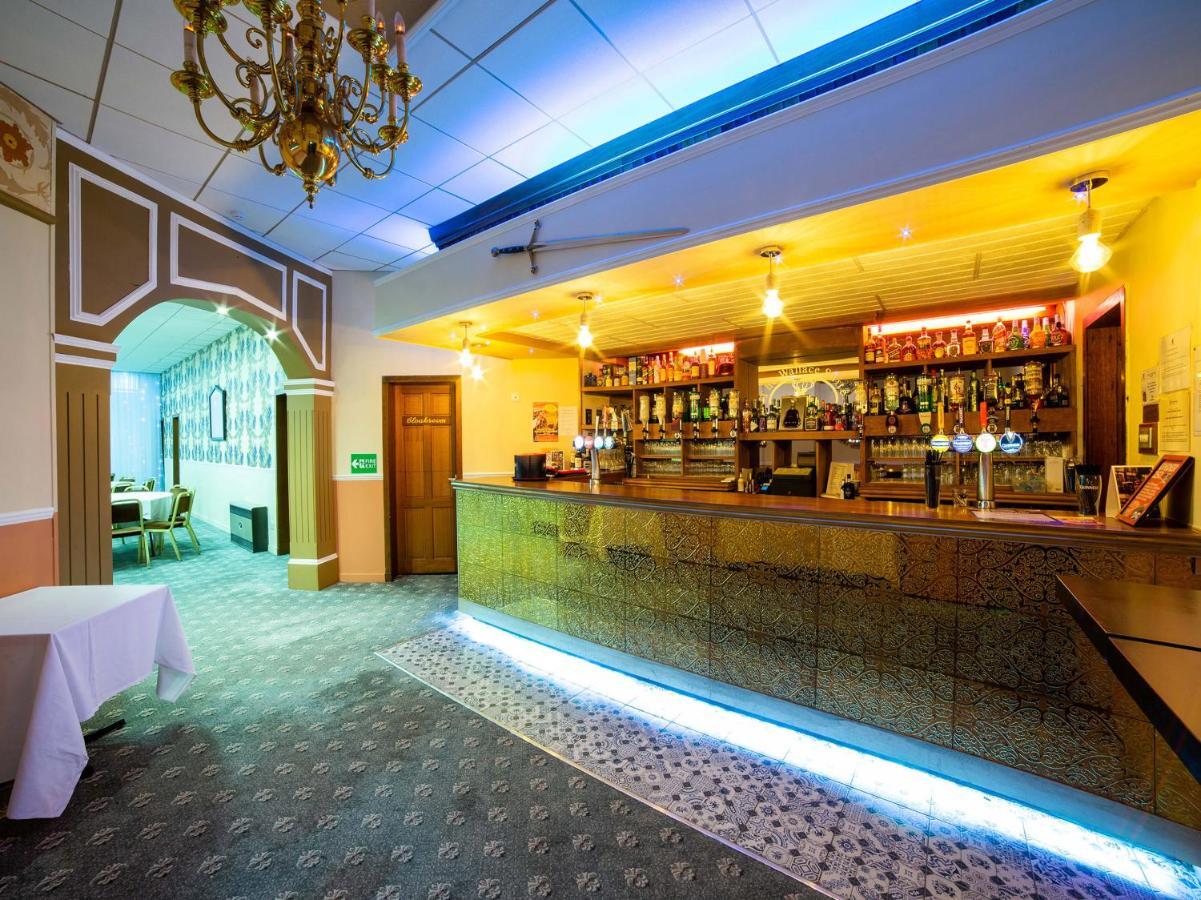 Oyo Douglas Hotel Kilmarnock Eksteriør bilde